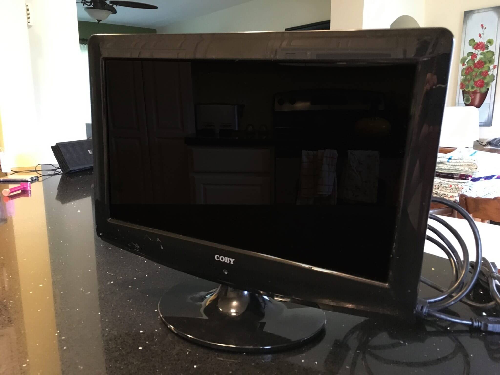 A Coby TFTV1525 15″ monitor/TV, purchased used, missing remote